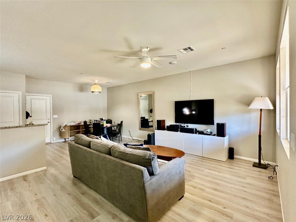 2878 Starling Summit Street Property Photo 4