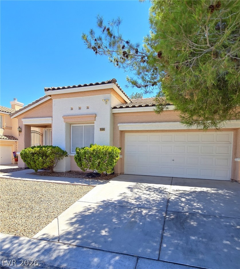 10109 Snow Crest Place Property Photo 2