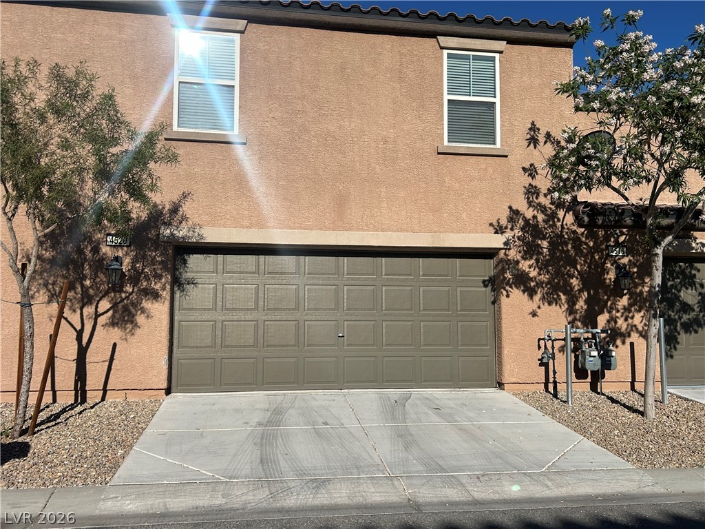 4520 Woolcomber Street Property Photo 1