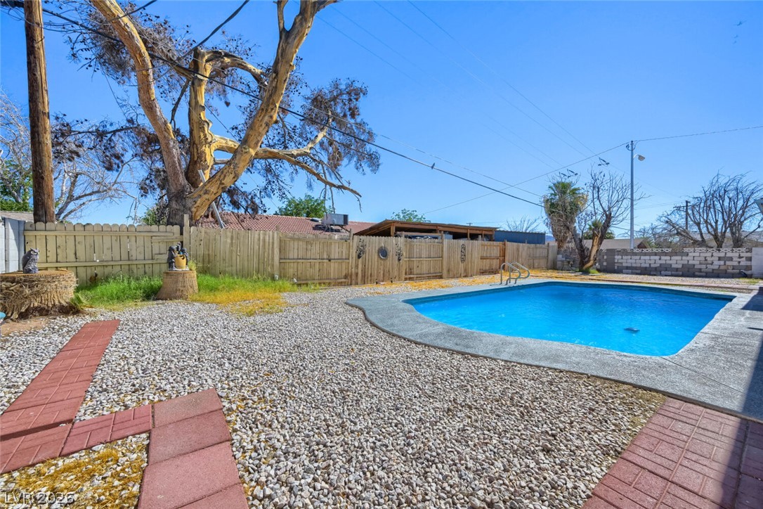 3572 Regents Circle Property Photo 3