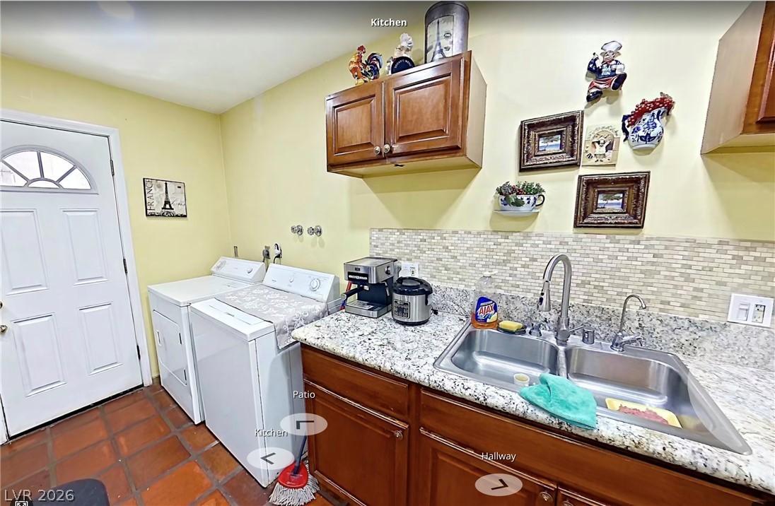 3572 Regents Circle Property Photo 7