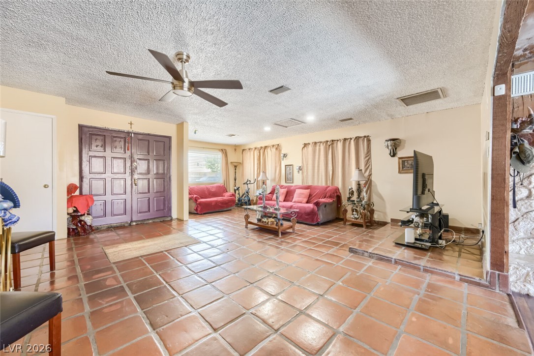3572 Regents Circle Property Photo 12
