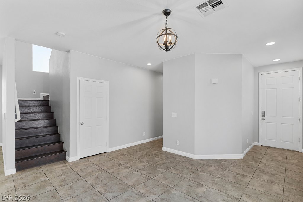 5016 Crimson Mare Road Property Photo 6