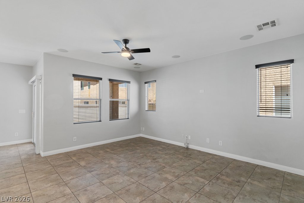 5016 Crimson Mare Road Property Photo 10