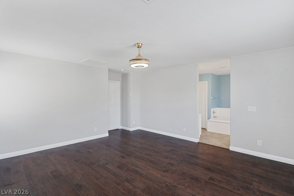 5016 Crimson Mare Road Property Photo 29