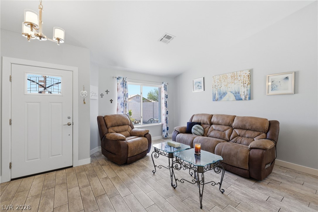 5029 Sunrise Falls Court Property Photo 8