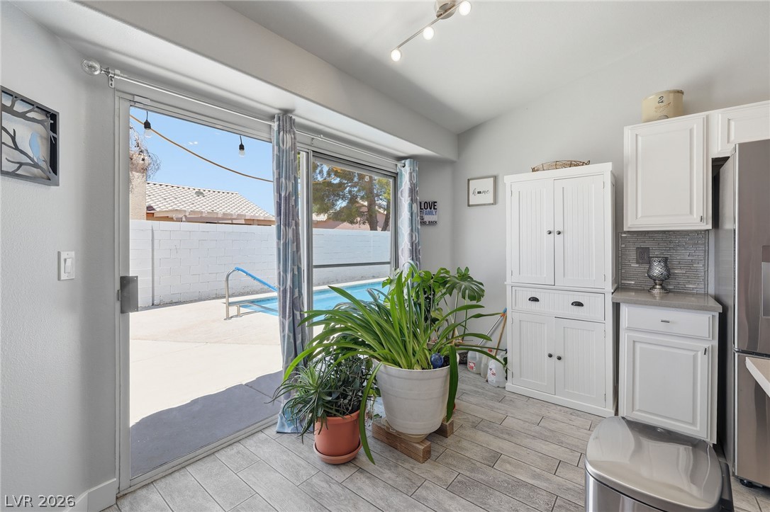 5029 Sunrise Falls Court Property Photo 15
