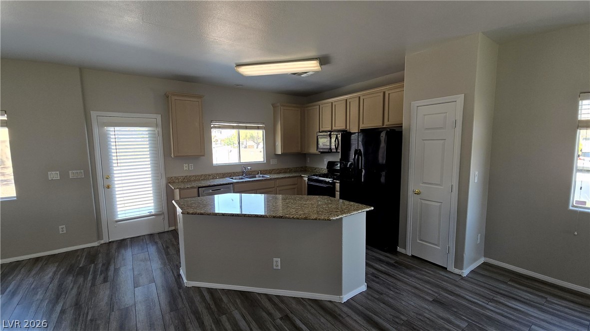 2920 Bridleton Avenue Property Photo 6