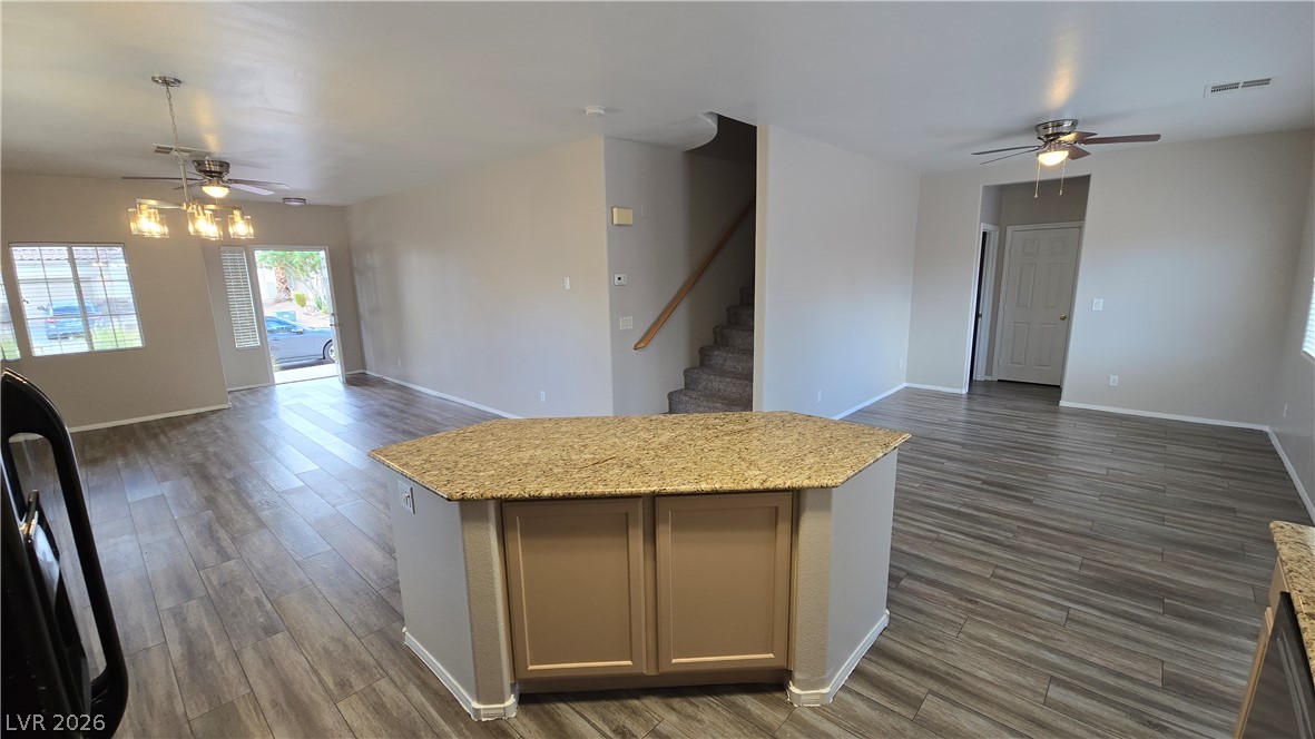 2920 Bridleton Avenue Property Photo 6