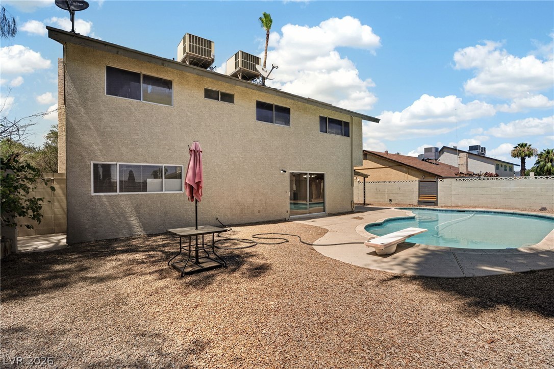 4431 El Campana Way Property Photo 34