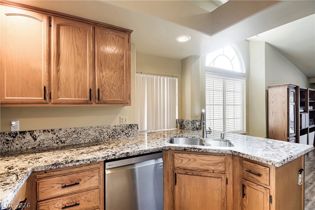 276 Plaza Carmelina Court Property Photo 18