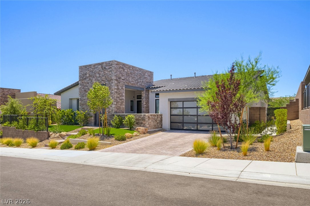 12167 Canyon Sunset Street Property Photo 5