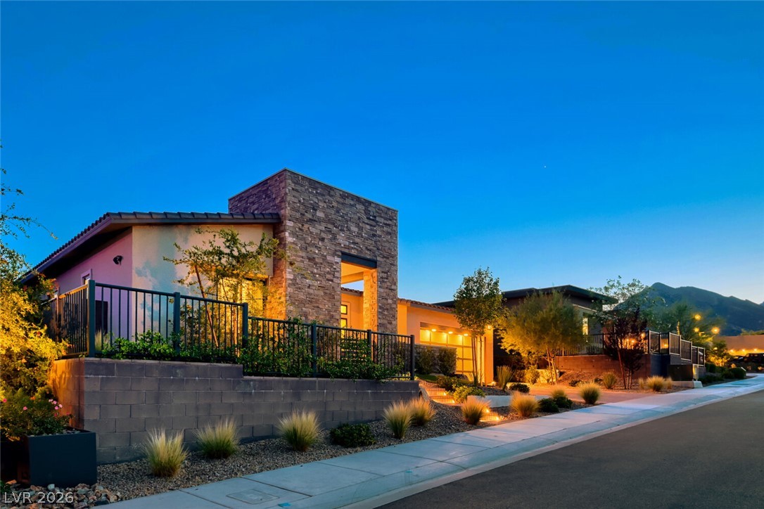 12167 Canyon Sunset Street Property Photo 7