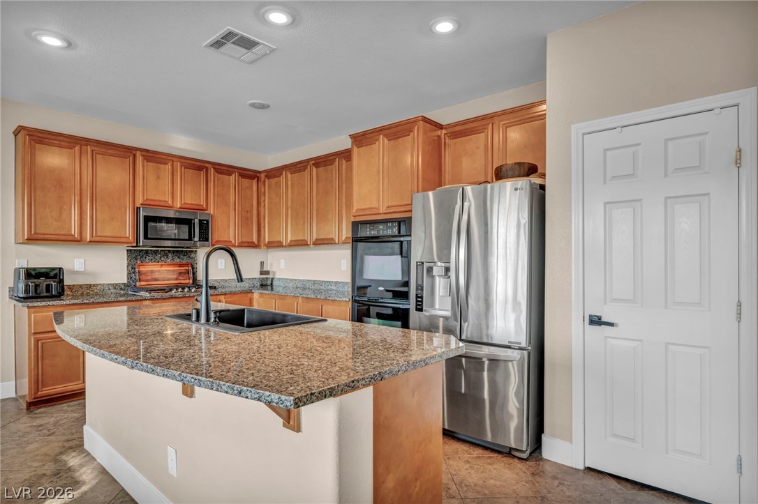 617 Apricot Rose Place Property Photo 16
