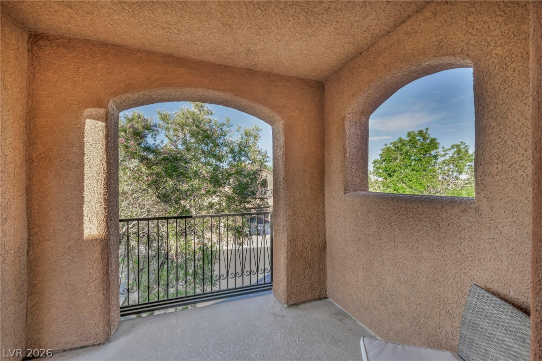 617 Apricot Rose Place Property Photo 43
