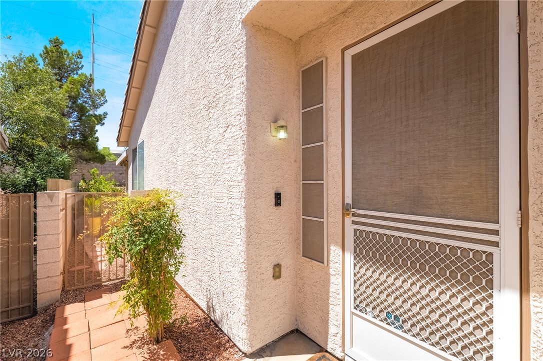 1189 Simms Avenue Property Photo 2