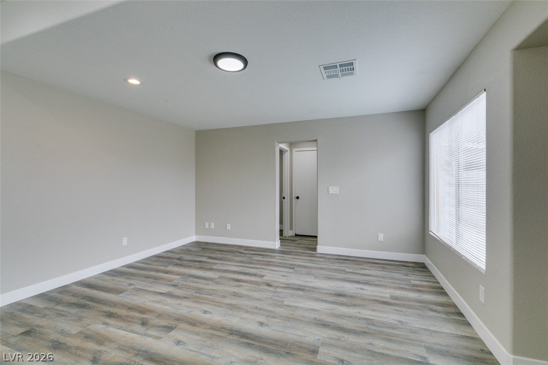 8721 Raindrop Canyon Avenue Property Photo 11