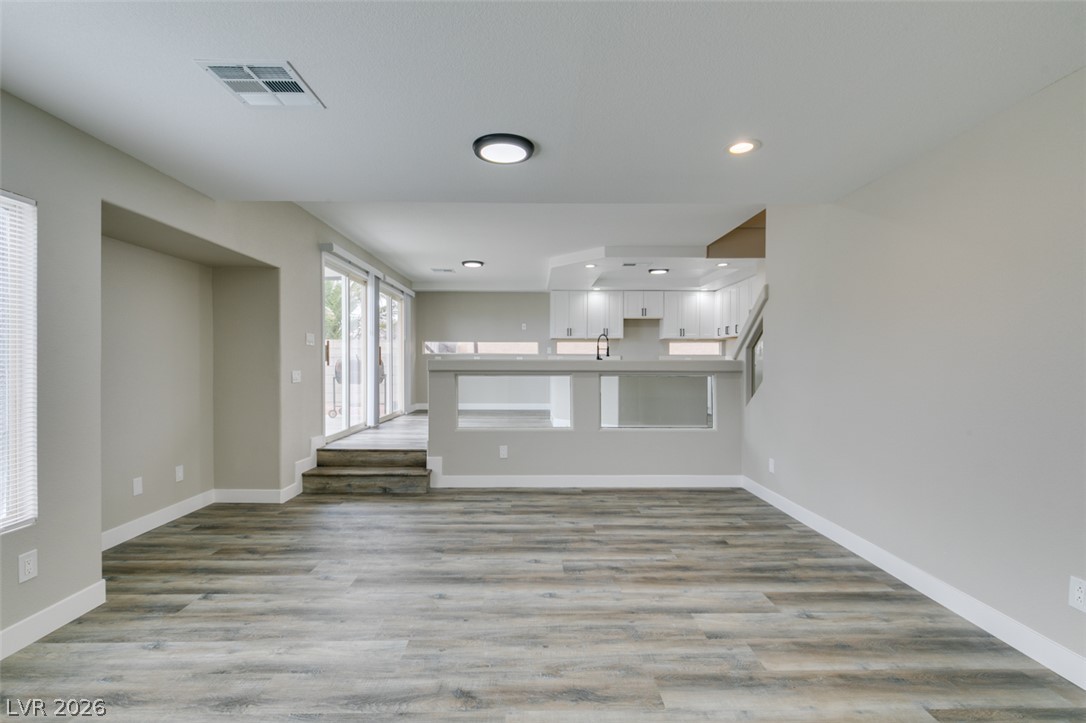 8721 Raindrop Canyon Avenue Property Photo 16