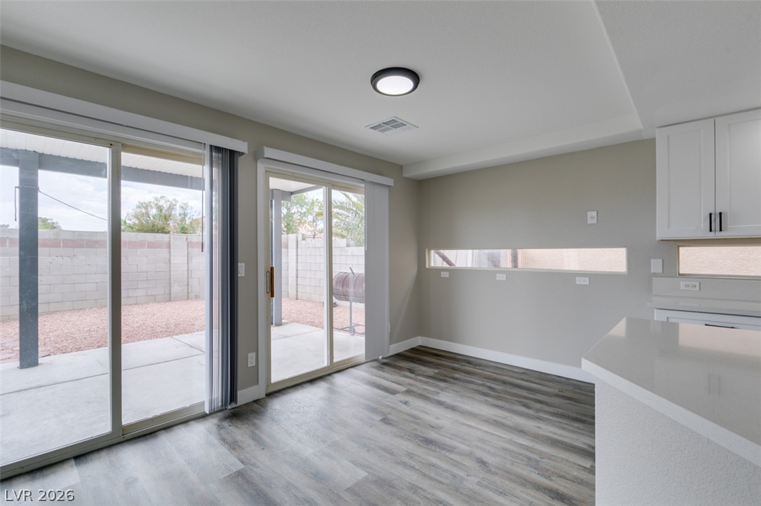 8721 Raindrop Canyon Avenue Property Photo 17