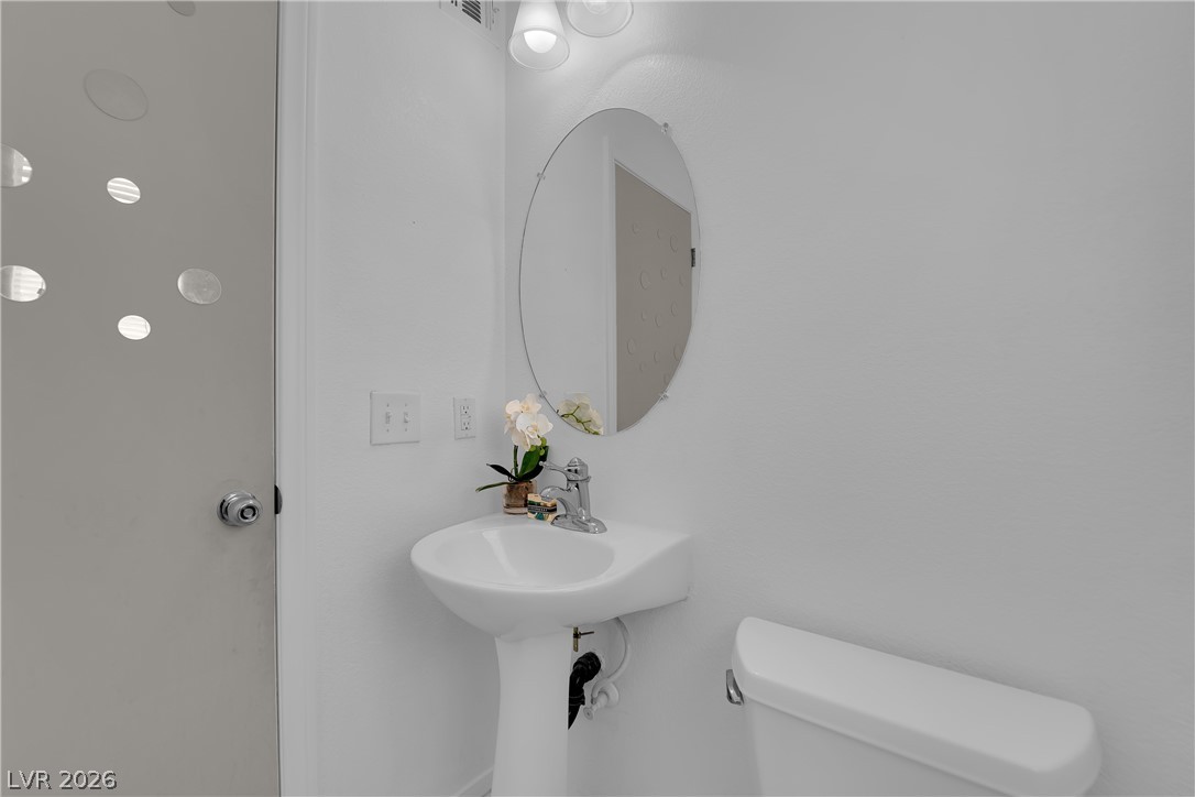 6288 Lapilli Avenue Property Photo 17