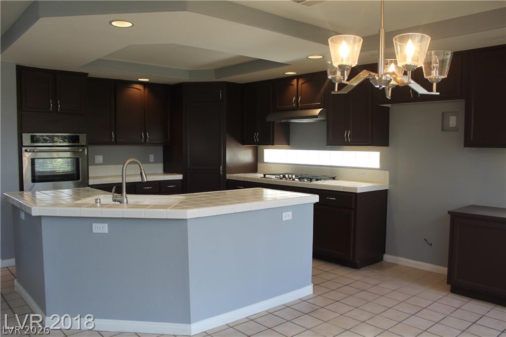 2438 Antler Point Drive Property Photo 6