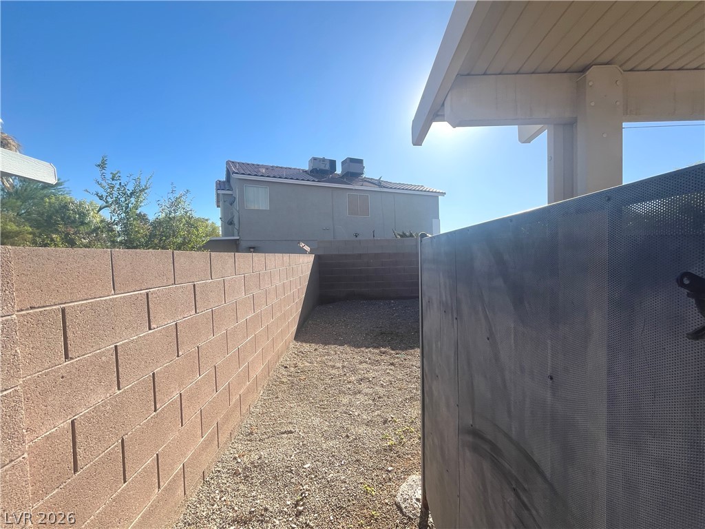 1667 Tangerine Rose Drive Property Photo 43