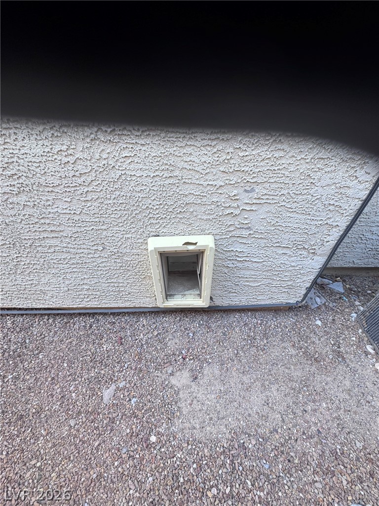 8949 Careful Canvas Avenue Property Photo 14