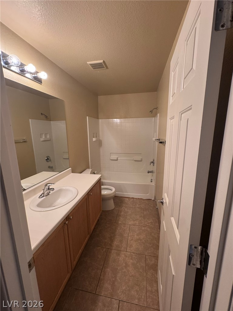 8949 Careful Canvas Avenue Property Photo 41