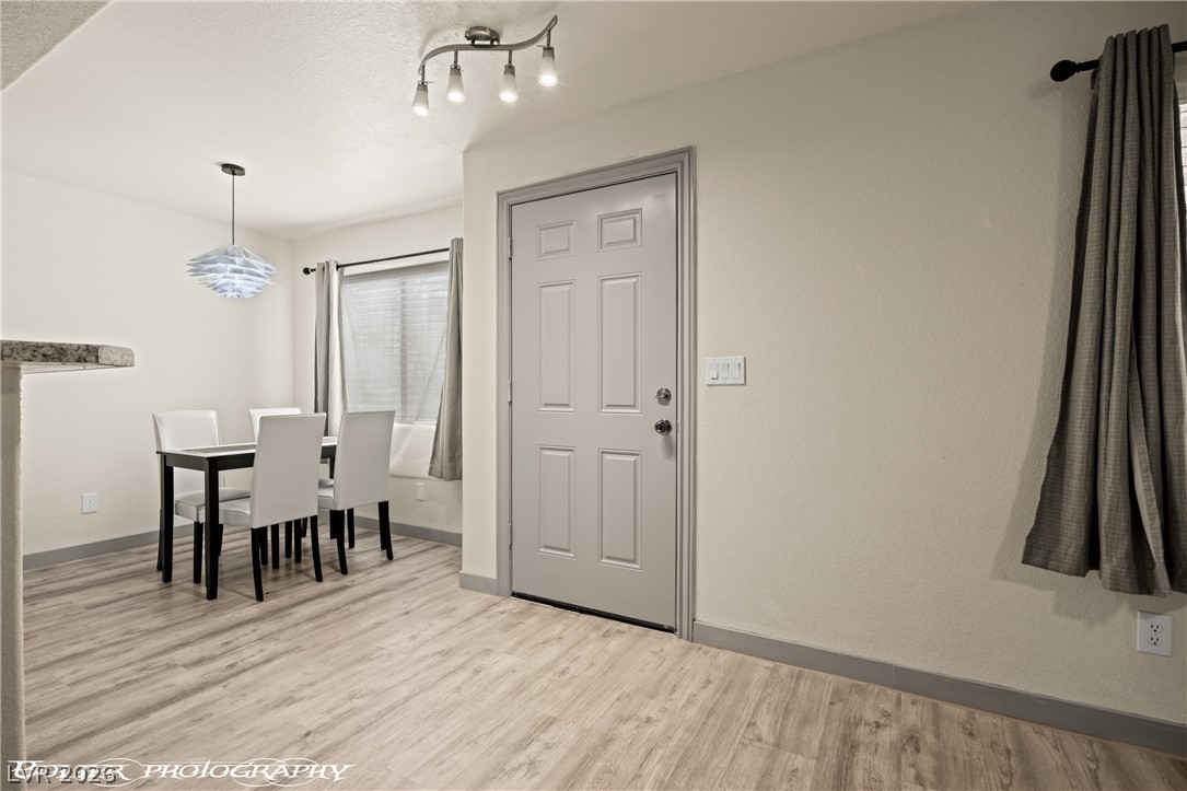 378 Colleen Court C Property Photo 7