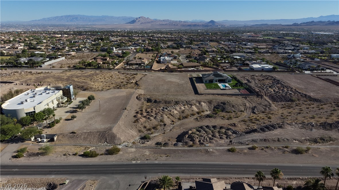 332 East Paradise Hills Drive Property Photo 5