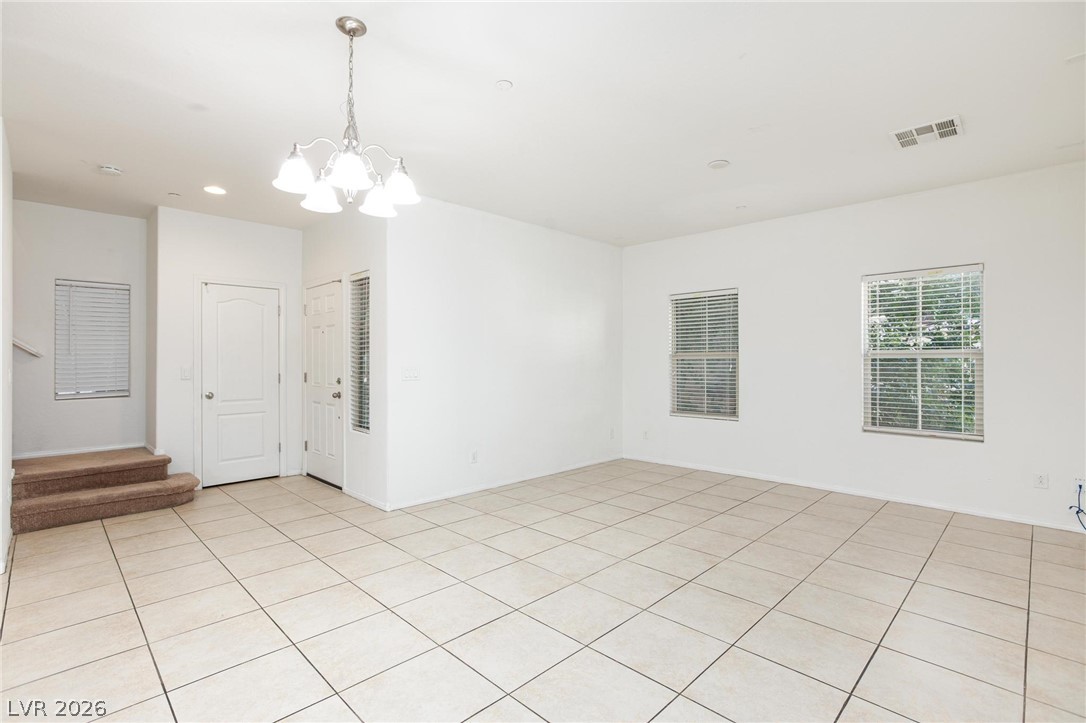 7720 Vibrant Thread Court Property Photo 5
