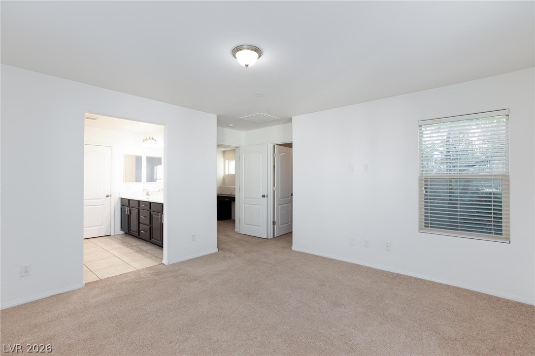 7720 Vibrant Thread Court Property Photo 12