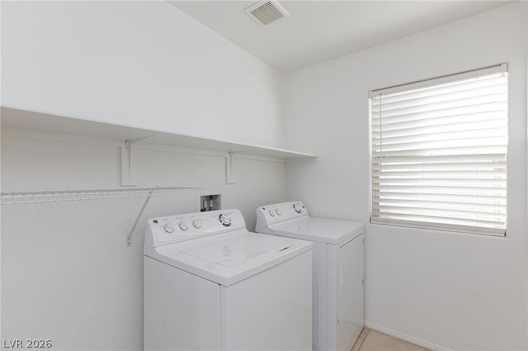 7720 Vibrant Thread Court Property Photo 16