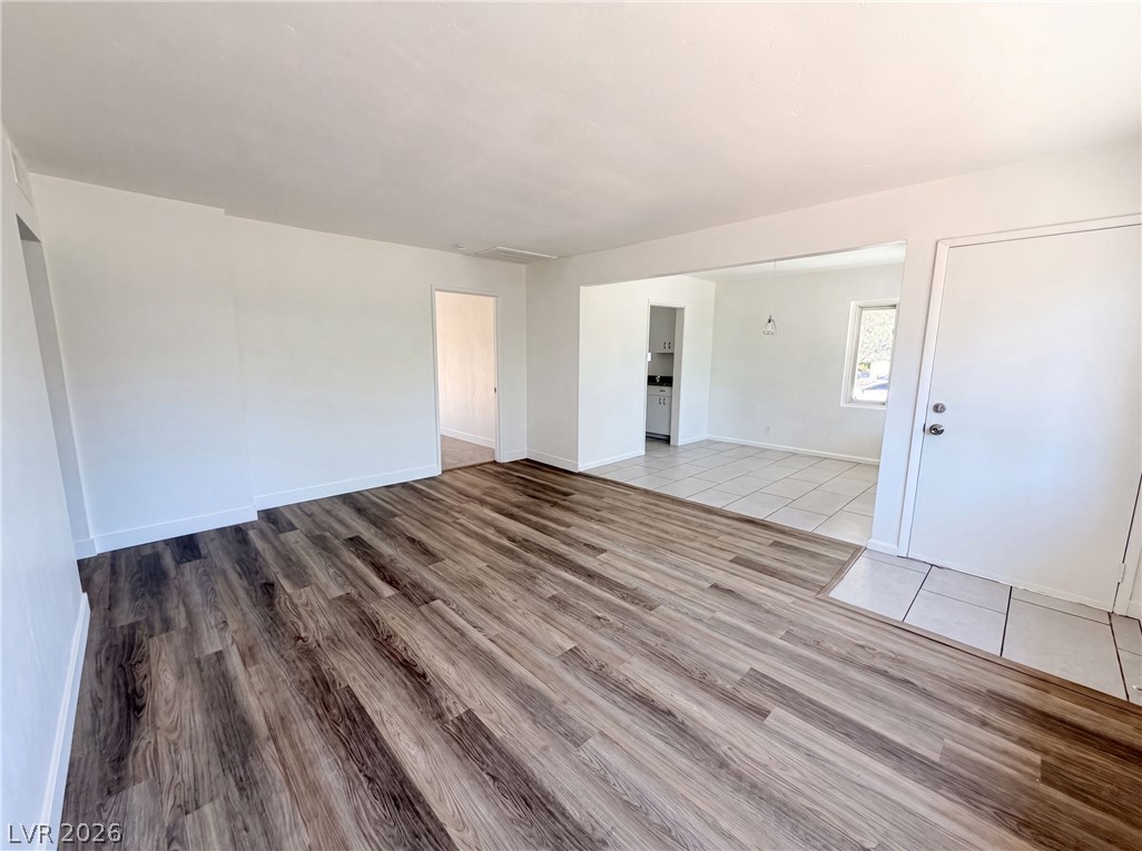 1437 Franklin Avenue Property Photo 7