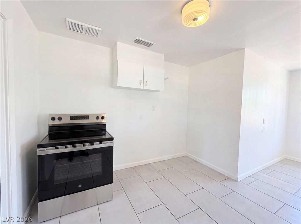 1437 Franklin Avenue Property Photo 20