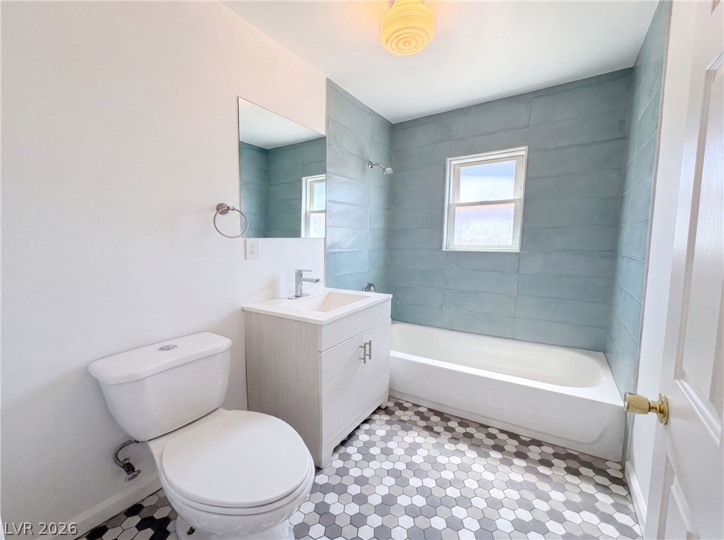 1437 Franklin Avenue Property Photo 30