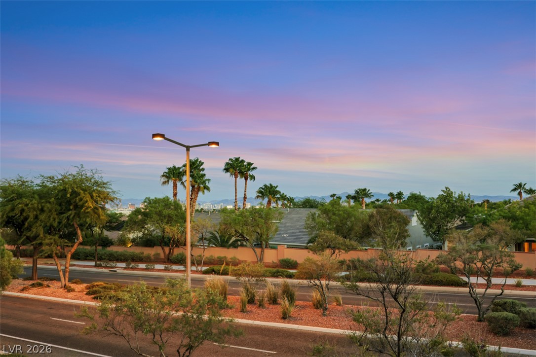 10809 Beringer Drive Property Photo 6