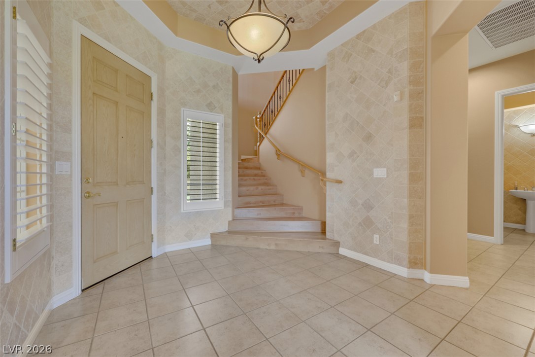 10809 Beringer Drive Property Photo 13