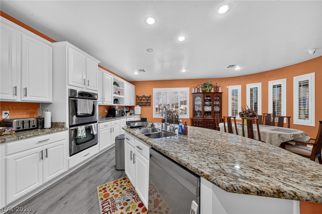 11212 Hudson Brook Street Property Photo 8