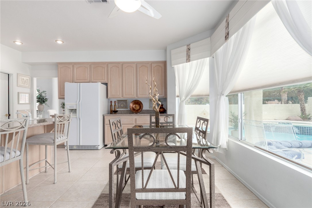 1708 Desert Fort Street Property Photo 22