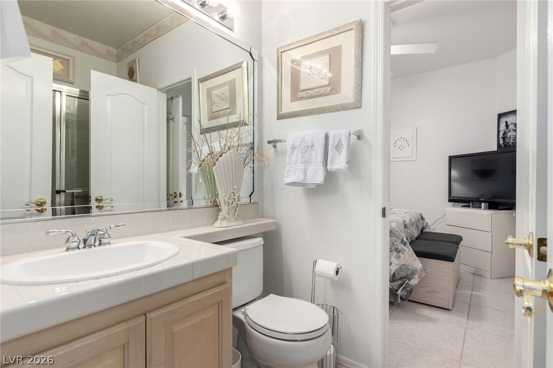 1708 Desert Fort Street Property Photo 41