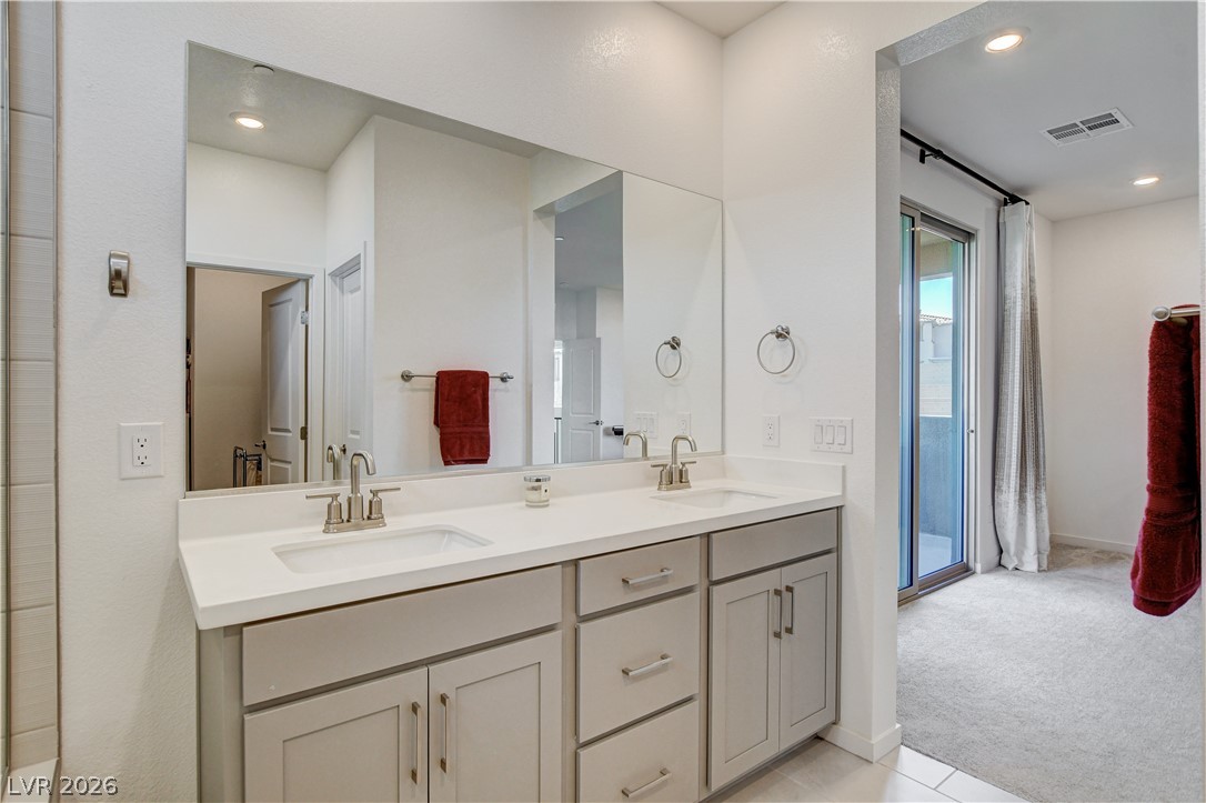 11627 Desert Hollow Avenue Property Photo 26