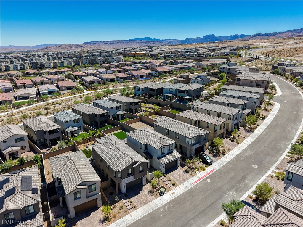 11627 Desert Hollow Avenue Property Photo 43