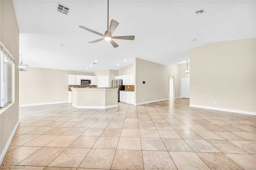 6405 Raptor Court Property Photo 5