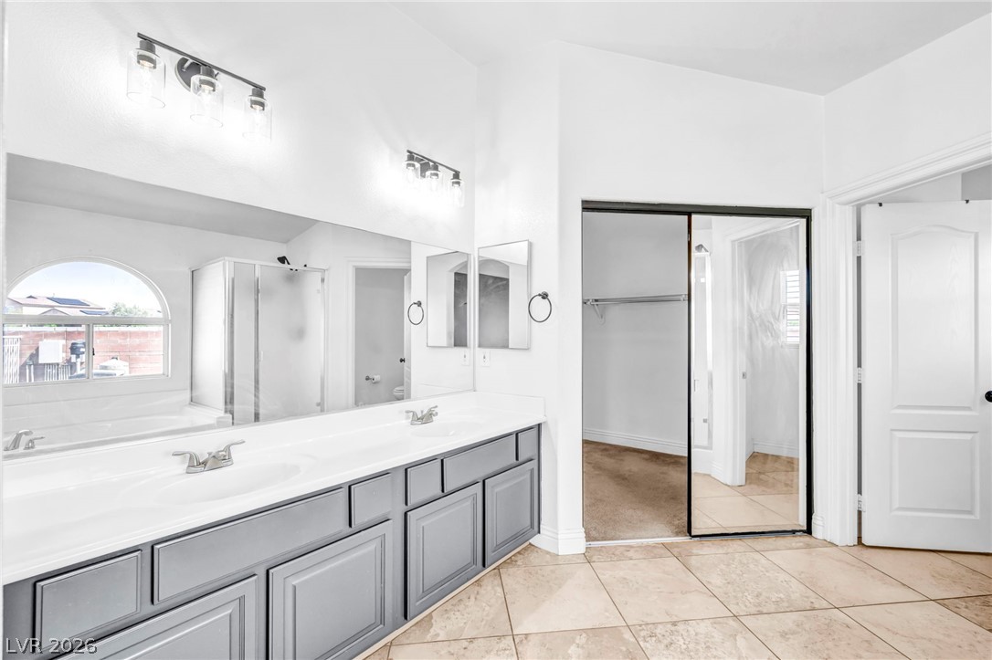6405 Raptor Court Property Photo 9