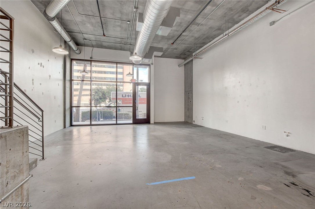 353 East Bonneville Avenue 181/281 Property Photo 2