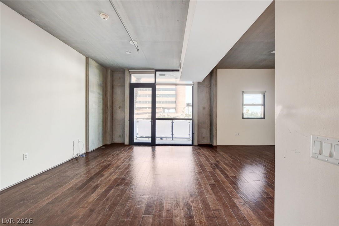 353 East Bonneville Avenue 181/281 Property Photo 24