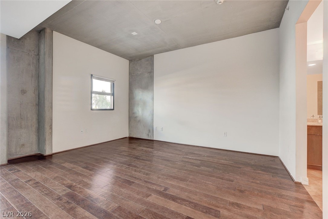 353 East Bonneville Avenue 181/281 Property Photo 28