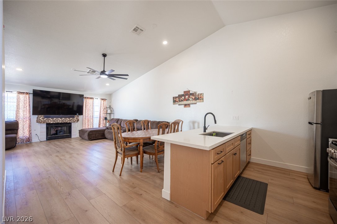 5732 Colwood Lane Property Photo 11
