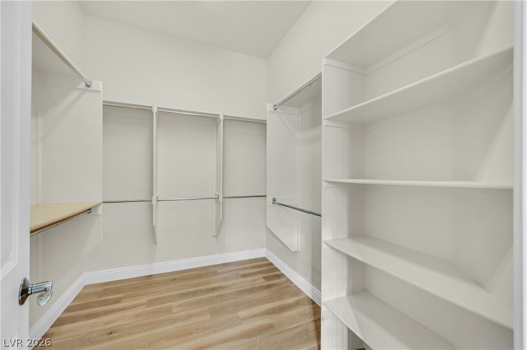 2184 Pont National Drive Property Photo 20
